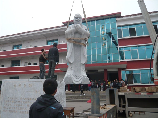 �人������� �人������