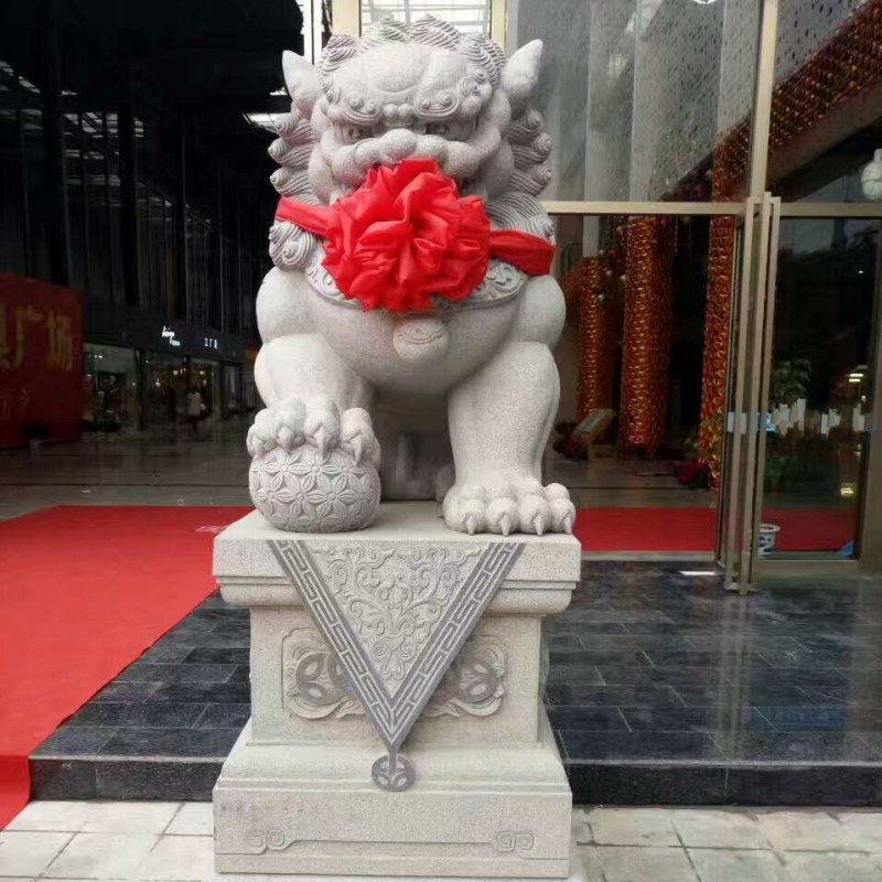 ��ʯ������ʨ��